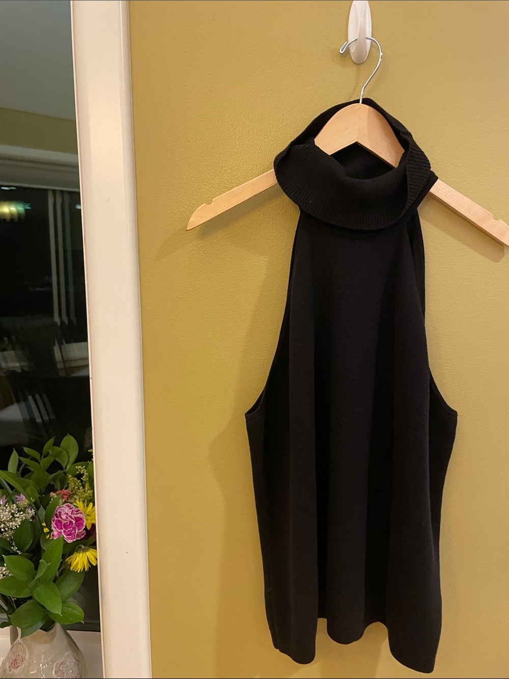 NWT White House Black Market Black Sleeveless Turtleneck Knit Top
